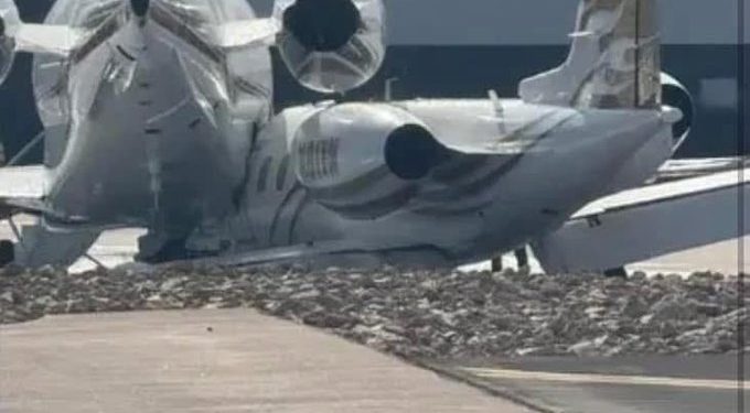 Accidente en Scottsdale: colisión de dos aviones deja un muerto y dos heridos