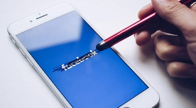 Facebook eliminará automáticamente los videos en vivo con más de 30 días de antigüedad
