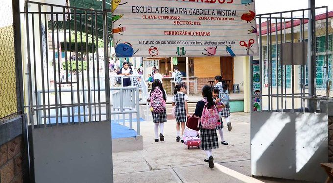 Autoridades educativas suspenden clases presenciales en Culiacán el 20 de febrero tras operativos