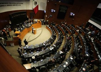 Senado recibe iniciativa para crear nueva autoridad de transparencia en México