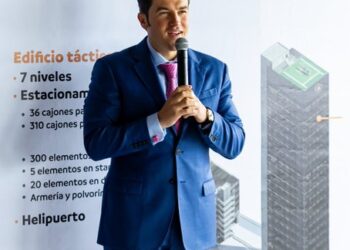 Samuel García supervisó el avance del Cuartel General de la Nueva Fuerza Civil en Nuevo León