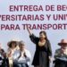 Clara Brugada dará beca de transporte a 50 mil universitarios en CDMX