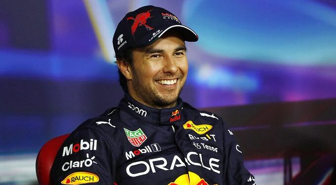Checo Pérez podría volver a la Fórmula 1 en 2026 con Cadillac