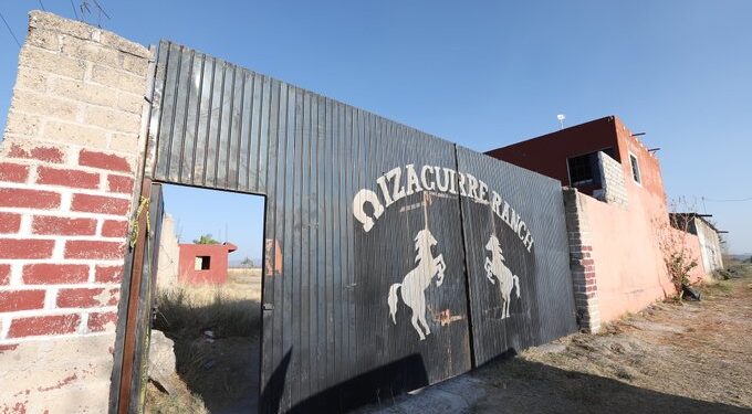 Encuentran rancho en Texas con el mismo nombre y logo que el de Teuchitlán