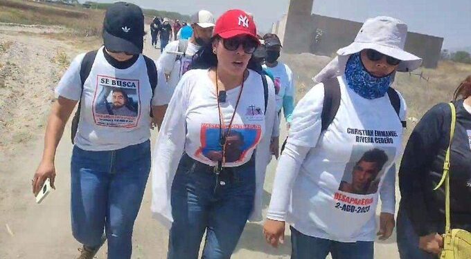 Buscadores irrumpen en rancho Izaguirre en busca de desaparecidos