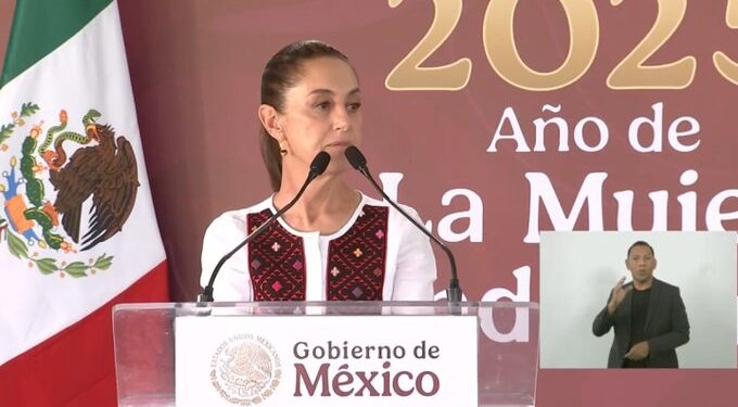 Sheinbaum impulsa elección judicial y destaca democracia en México