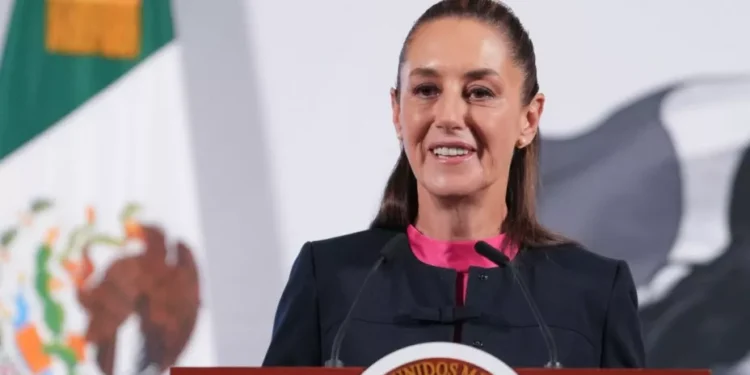 Claudia Sheinbaum detalla plan de pensiones y responde a aranceles de Trump en la mañanera