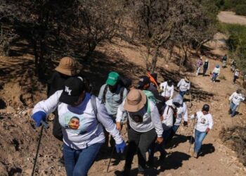 Familiares de personas desaparecidas exigen participar en debate sobre reforma del Senado