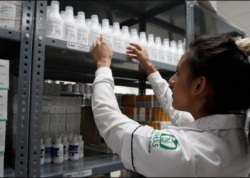Medicamentos escasean en el IMSS: más de 4.5 millones de recetas no fueron surtidas en 2024
