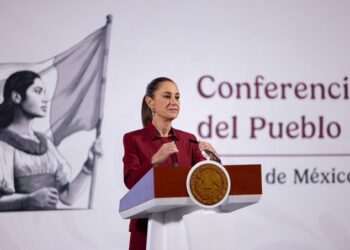 Claudia Sheinbaum presenta plan económico, destaca recaudación histórica y obras clave