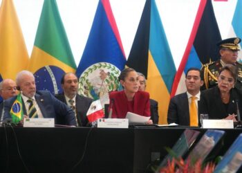 Sheinbaum propone integrar a América Latina con una cumbre por el bienestar económico
