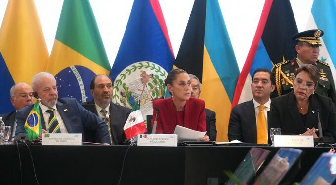 Sheinbaum propone integrar a América Latina con una cumbre por el bienestar económico