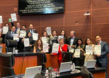 Senado aprueba a 56 magistrados electorales; oposición acusa imposición de Morena