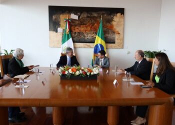 Mexicana recibirá sus primeros aviones Embraer en julio, informa la SRE