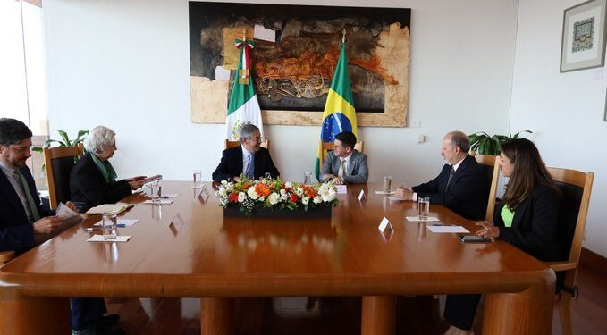 Mexicana recibirá sus primeros aviones Embraer en julio, informa la SRE