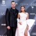Aislinn Derbez conquista los Premios Platino 2025 con elegancia y simpatía