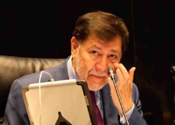 Viaje de Fernández Noroña costó 157 mil pesos; Senado solo cubrió 91 mil