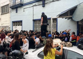 Clausuran fiesta clandestina en Guerrero con menores intoxicados y ataúdes como hieleras