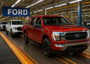 Ford aumenta precios de modelos hechos en México por aranceles de Trump