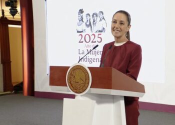 Claudia Sheinbaum reconoce a enfermeras y aborda temas clave en su mañanera del 12 de mayo
