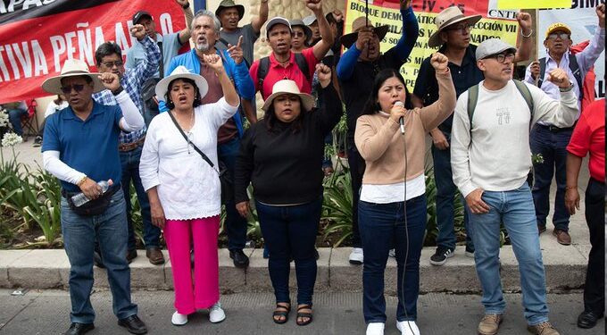 CNTE continuará protestas y analiza propuestas del Gobierno sobre pensiones