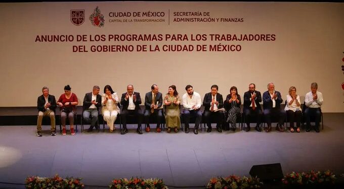 Clara Brugada presenta plan laboral en CDMX que beneficiará a más de 42 mil trabajadores del gobierno