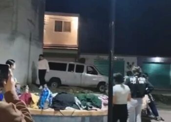 Mueren seis personas tras colapso de túnel usado para robo de combustible en Otumba