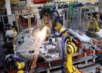 Cae producción automotriz en México en mayo; exportaciones también bajan
