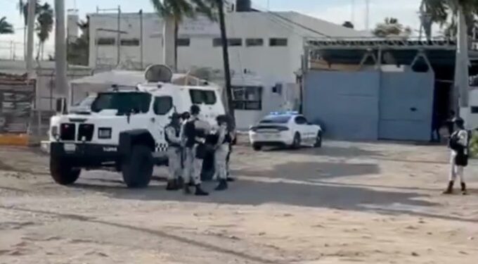 Violenta riña en penal de Culiacán deja un interno muerto y tres heridos; ocurrió a seis días del cambio de director