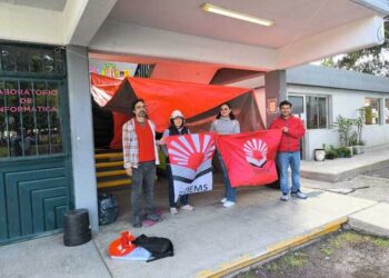 Trabajadores del IEMS inician huelga; más de 35 mil estudiantes sin clases en CDMX