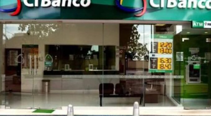 VISA bloquea tarjetas internacionales de CIBanco tras sanciones por lavado de dinero