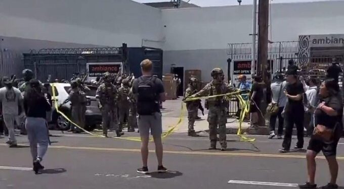 Redadas en Los Ángeles dejan 11 mexicanos detenidos; autoridades locales rechazan los operativos