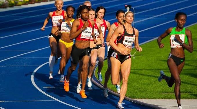 Comité Olímpico de EE.UU. excluye a mujeres trans de competencias femeninas