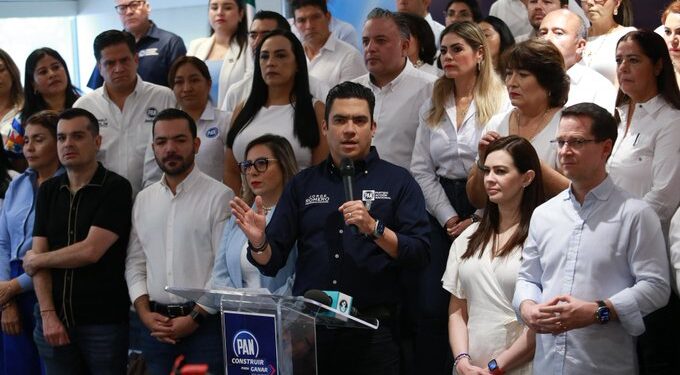 PAN denuncia vigilancia sin control judicial y reta a Sheinbaum a desmentirlo