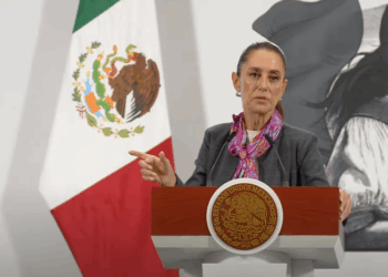 Sheinbaum rechaza alerta por drones criminales y critica a Monreal, Rojo de la Vega y ‘Chicharito’