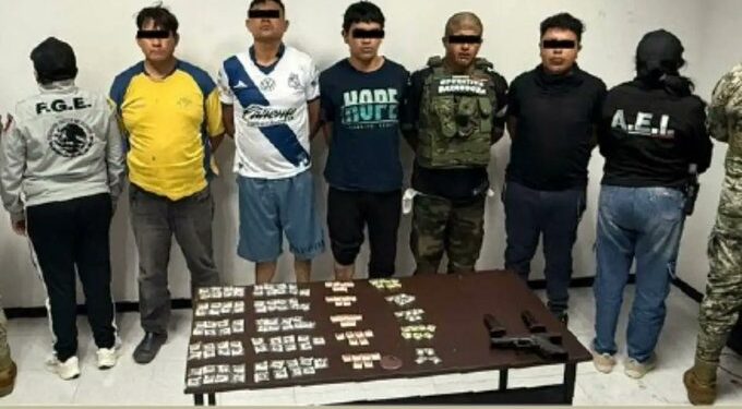 Detienen a cinco presuntos integrantes de célula criminal en Puebla
