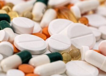 México busca atraer más ensayos clínicos con reglas claras y procesos ágiles