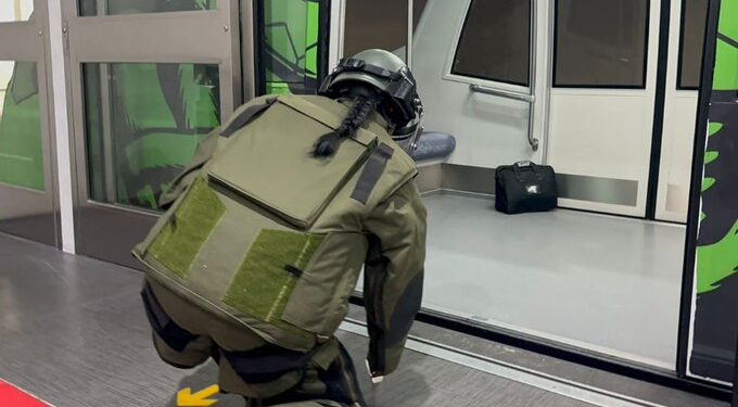 Refuerzan seguridad en el AICM con simulacro previo al Mundial 2026