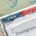 Estados Unidos revisa visas de 55 millones de extranjeros y endurece cancelaciones