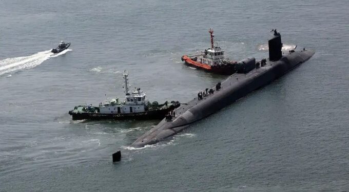 Trump despliega submarinos nucleares tras amenazas de alto funcionario ruso