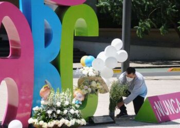 Exigen justicia por la tragedia en Hermosillo: FGR solicita extradición de socia de la Guardería ABC detenida en EU