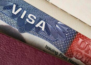 EU exigirá fianza de hasta 15 mil dólares a visitantes de países con alta permanencia ilegal