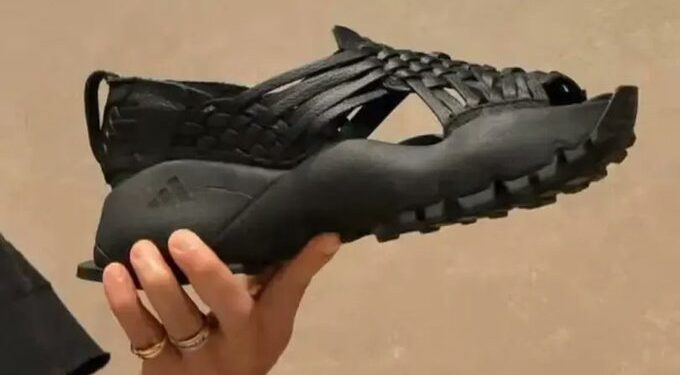 Gobierno mexicano exige a Adidas detener modelo con diseños oaxaqueños por apropiación cultural