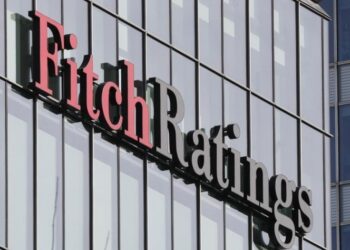 Pemex sube a ‘BB’ en calificación de Fitch gracias a apoyo del gobierno