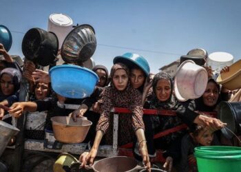 ONU declara hambruna en Gaza; Israel niega responsabilidad y rechaza informe