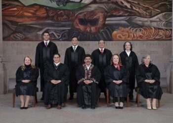 Primera foto oficial y toma de protesta marcan nueva era en la Suprema Corte
