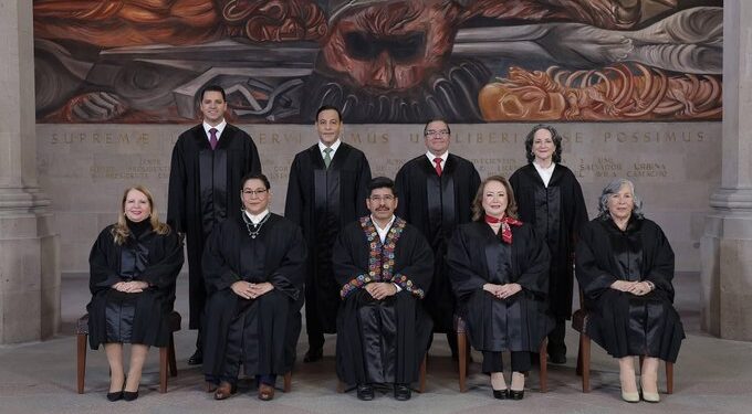 Primera foto oficial y toma de protesta marcan nueva era en la Suprema Corte