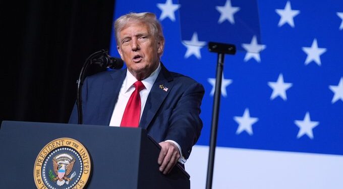 Trump y Pfizer pactan bajar precios de medicamentos en EE. UU. con descuentos de hasta 85%