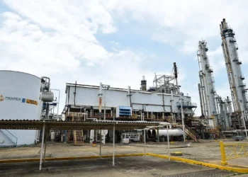 Trabajadores de Pemex heridos en accidente en planta de Cosoleacaque