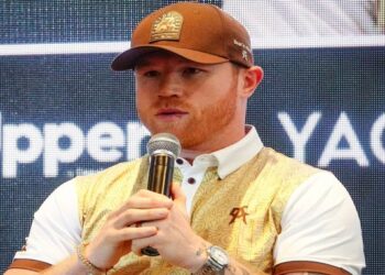 Canelo Álvarez enfrenta su tercera cirugía y pausa su calendario de boxeo